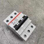 AUTOMATICO 3~ 6A - S 263