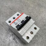 AUTOMATICO 3~ 20A - S 263