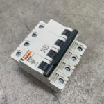 AUTOMATICO 3~ 50A - C60N