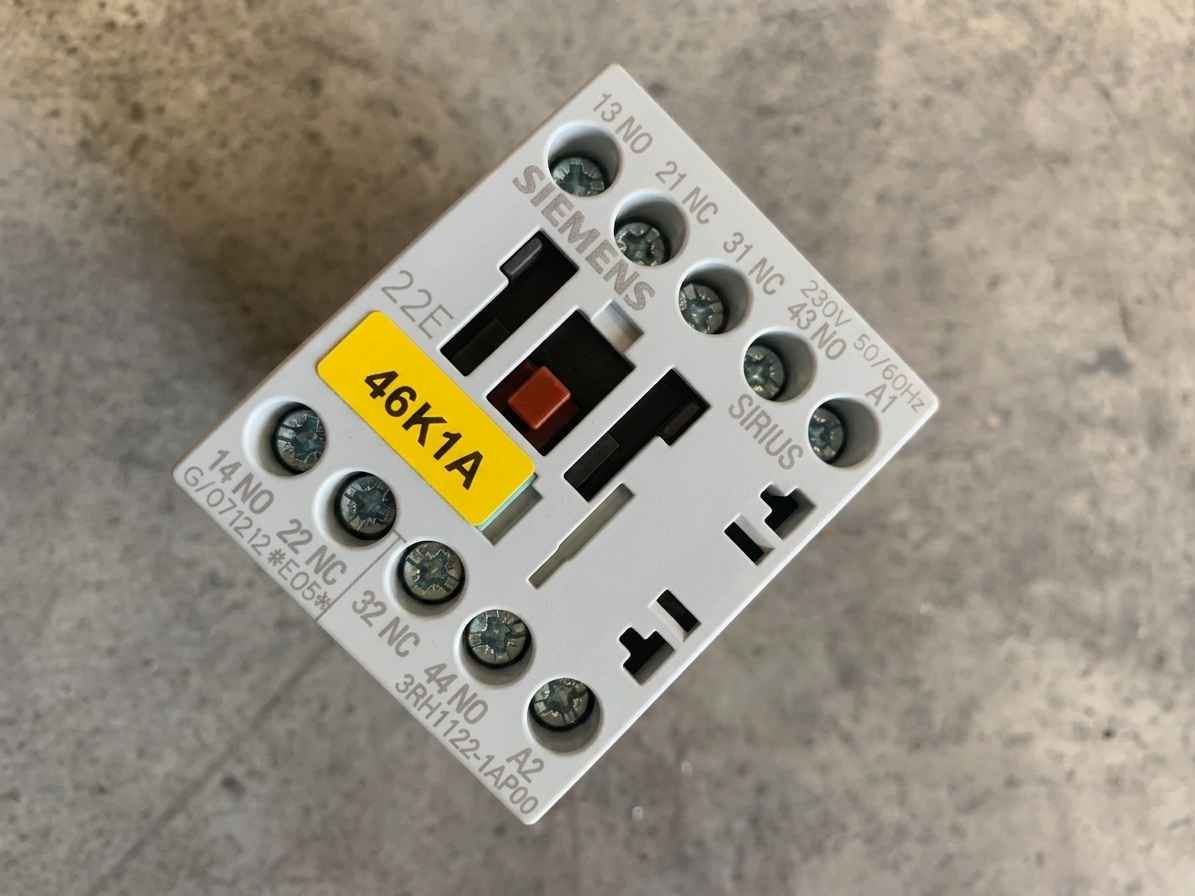 S-222 Contactor 22E CONTACTOR POTENCIA - 3RH1122-1AP00 - Imagen 1