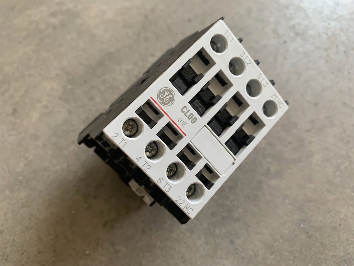 S-231 Contactor CONTACTOR POTENCIA - CL00A301T - Imagen 1