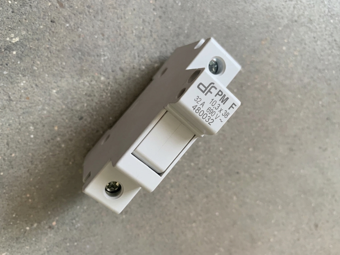 S-250 Portafusible Unipolar 32A TRANSFORMADOR MONOFASICO 20V ALCO CONTROLS - ECT 523 - Imagen 1